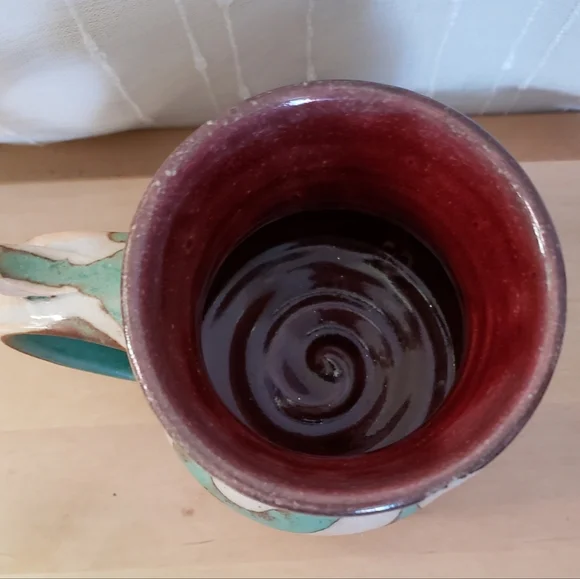 Artisan Ceramic Swirl Mug - Green, Natural, and Brown Brad Henry - Picture 3 of 6